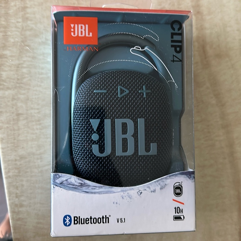 Brand New JBL Clip 4 Bluetooth Speaker